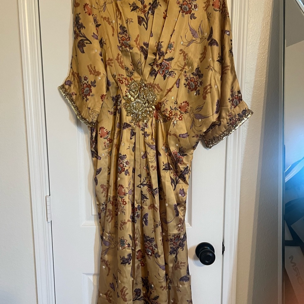 Sunshine Floral kaftan- Women - Picture 5 of 6
